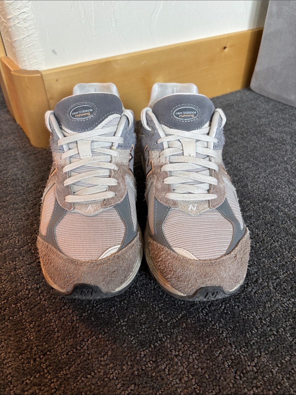 New Balance Light Gray Suede & Mesh Trainers 2002r